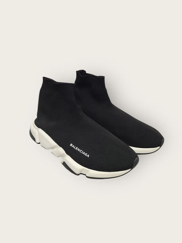 BALENCIAGA Oreo Speedrunner Sneakers 42 41880735