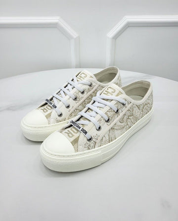 Dior Walkn Jardin de Verre Embroidered Sneakers 39.5 KCK211JHL 142139944