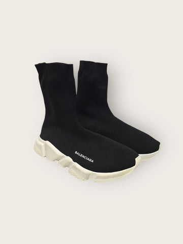 BALENCIAGA Oreo Speedrunner Sneakers 41 100428884