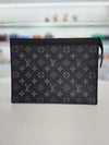 Louis Vuitton Pochette Voyage MM Eclipse Clutch Bag M61692 142604129 [P]
