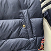 THOM BROWNE Diagonal Armband 4-Streifen Matte Nylon Gans Daunen Bomberjacke Marineblau (MJD061X 05411 415) 142765455 [P]