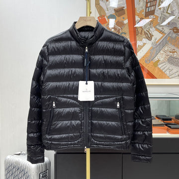 Moncler Acorus Short Down Puffer Black 143014414