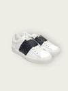 Valentino White Black Hidden Untitled Sneakers 41872322 [P]