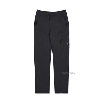 CP Company Men's Chrome R Cargo Pants 143035585