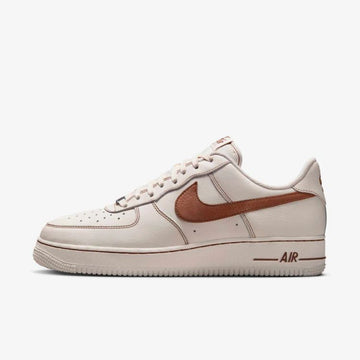 NIKE Air Force 1 '07 LV8 Ivory Saddle Brown 101 143732573