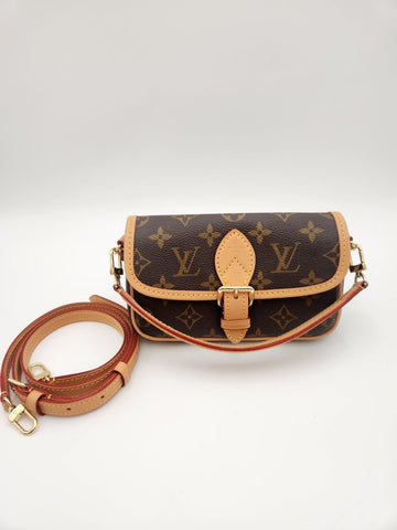 Louis Vuitton Nano Diane Crossbody Bag M83298 A+ 144119589