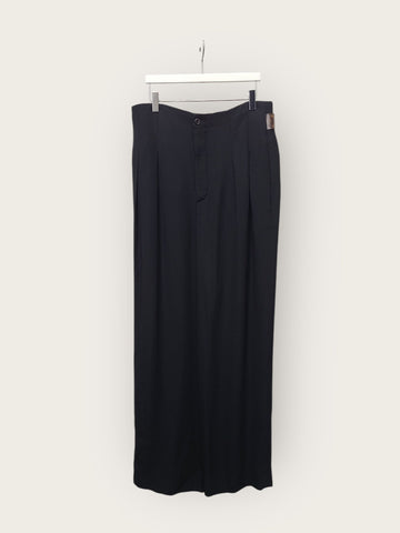 LOUIS VUITTON ブラッククレープフィッテッドハイウエストパンツ 38 144393874