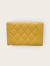 CHANEL Gelbe Lammleder Vergoldete Boy Flap Geldbörse 21. Serie 144668135 [P]
