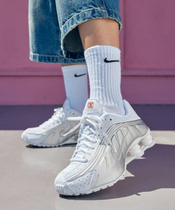Nike Shox R4 Women's White Metallic Silver AR3565-101 144666853