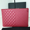 CHANEL ラムスキンクラッチラージ限定版 A82523 154659067 [P]