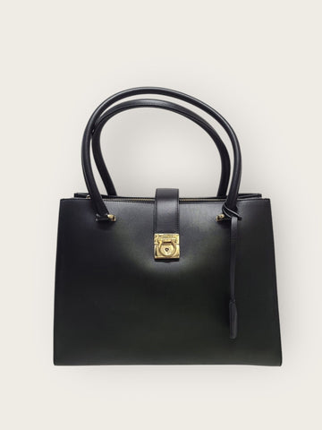 SALVATORE FERRAGAMO Schwarze Kalbsledertasche mit goldener Gancini Marlin 145240305