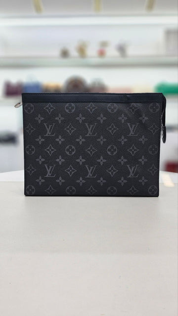 LOUIS VUITTON Pochette Voyage MM Monogram Eclipse Clutch M61692 145456224