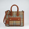 BURBERRY ミニチェックフレヤトートバッグ 8109793 145742747 [P]