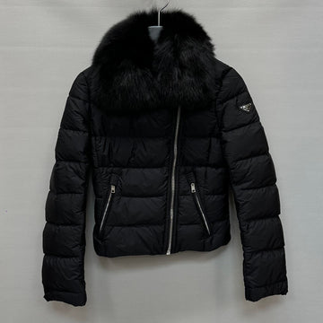 PRADA 三角ロゴフォックスファーショートパディング (33) 146235312