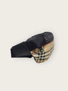 Burberry Vintage Check Logo Banding Hip Bag 12345 146726993 [P]