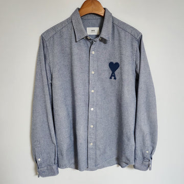 AMI 40 Blauer Ton-in-Ton Big Heart Stickerei Hemd H21HC024 146784111