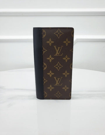 Louis Vuitton Wallet Brazza Long Wallet M69410 146958356