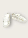 LOUIS VUITTON Weißgold Lettering Logo Timeout Sneakers 147208311 [P]