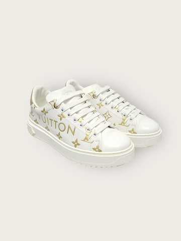 Louis Vuitton White Gold Lettering Logo Timeout Sneakers 36.5 147208311