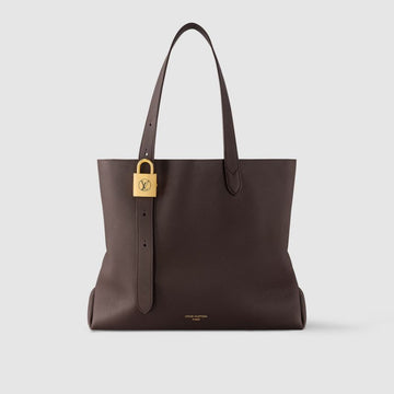LOUIS VUITTON Low Key Cabas MM M12916 147406627