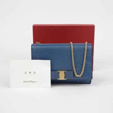 Salvatore Ferragamo 22 B558 Genie Barrel Bow Chain Shoulder Crossbody Bag 147344357