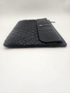 CHANEL Flap Clutch Caviar 27 Series A82683 147575706 [P]