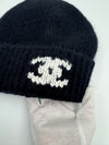 CHANEL CC Logo Cashmere Black Beanie Unisex AAB282 148167733 [P]