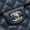 CHANEL Klassische Mittel Schultertasche in Navy Kaviar mit Silberbeschlägen A01112 148531279 [P]