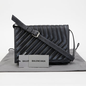 BALENCIAGA カーストラップショルダークロスバッグ 679465 148620975