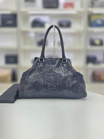 FENDI FF Logo de Jour Punching Schultertasche 8BN157 148818268