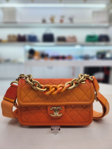 CHANEL Caviar Sunset Gradient Kleine Tote Crossbody AS0062 148944488