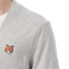 MAISON KITSUNE フォックスヘッド メリノ レギュラーカーディガン PM00501KT1181-H120 149054359 [P]