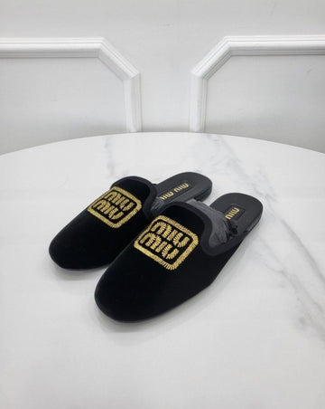 MIU MIU Velourslipper Schwarz 36 5S104E 149078700