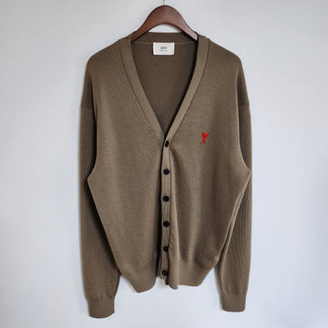 AMI [XXL] Beige kleine Herzstickerei Herren Cardigan E22 HKC001 149130216