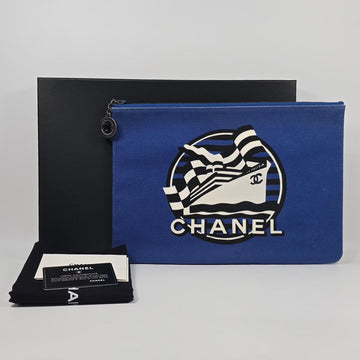 CHANEL ミディアムファブリックチャームクラッチバッグ 34 x 23.5 149158336