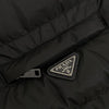 PRADA Dreieck-Logo Re-Nylon Padded Down Weste 149400494 [P]