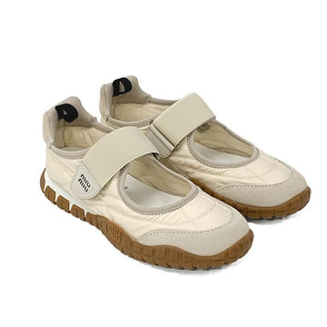 MIU MIU D7C タイヤ バレリーナ ロゴ スニーカー 149496955