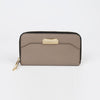 BURBERRY メタルロゴジッパー長財布 149362820 [P]