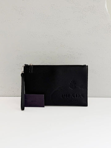 PRADA サフィアーノ ロゴ クラッチ 2NH005 149530213