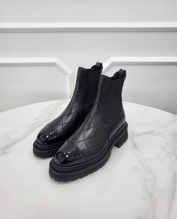 CHANEL カーフスキン ペイデント アンクルブーツ 36C G45087 149611073