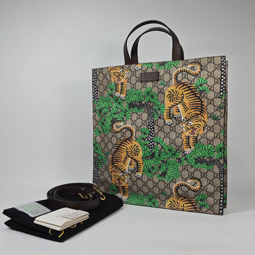 GUCCI バンガルタイガープリントGGスプリームキャンバストートバッグ 149860282