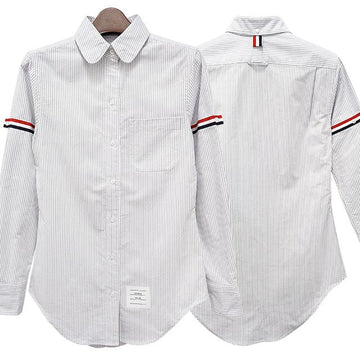 THOM BROWNE 三線アームバンドオックスフォードストライプシャツミディアムグレー (FLL019E 00098 035) 150277999