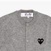 COMME DES GARCONS 2 PLAY Cardigan mit schwarzem Herz-Patch 149504672 [P]