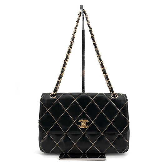 CHANEL Wildstitch Kettentasche mit Klappe 150479696