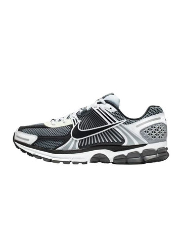 NIKE ズーム ボメロ 5 SE SP ダークグレー ブラック ホワイト CI1694-001 150509409