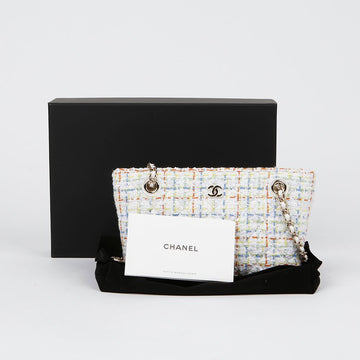 CHANEL AP4423 ツイード チェーン ミニ ショルダー クロスバック 150233127