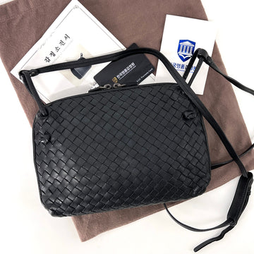 BOTTEGA VENETA Intrecciato Nodini Umhängetasche Schwarz 150642771