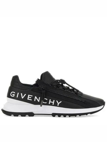 Givenchy Leather Runner BH009BH1LL 004 133016316
