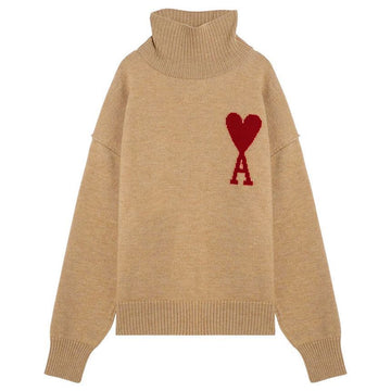 AMI Damen Herz Logo Rollkragenpullover aus Wolle Kamel 018 289 116299189