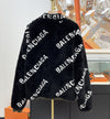 BALENCIAGA Reversible Kapuzenjacke mit Multi-Logo Schwarz L854071 150696596 [P]